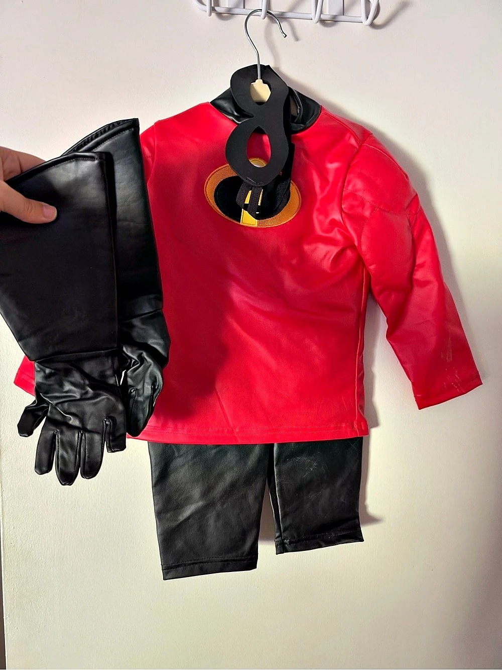 Disney Store The Incredibles Dash Costume Boys 3T